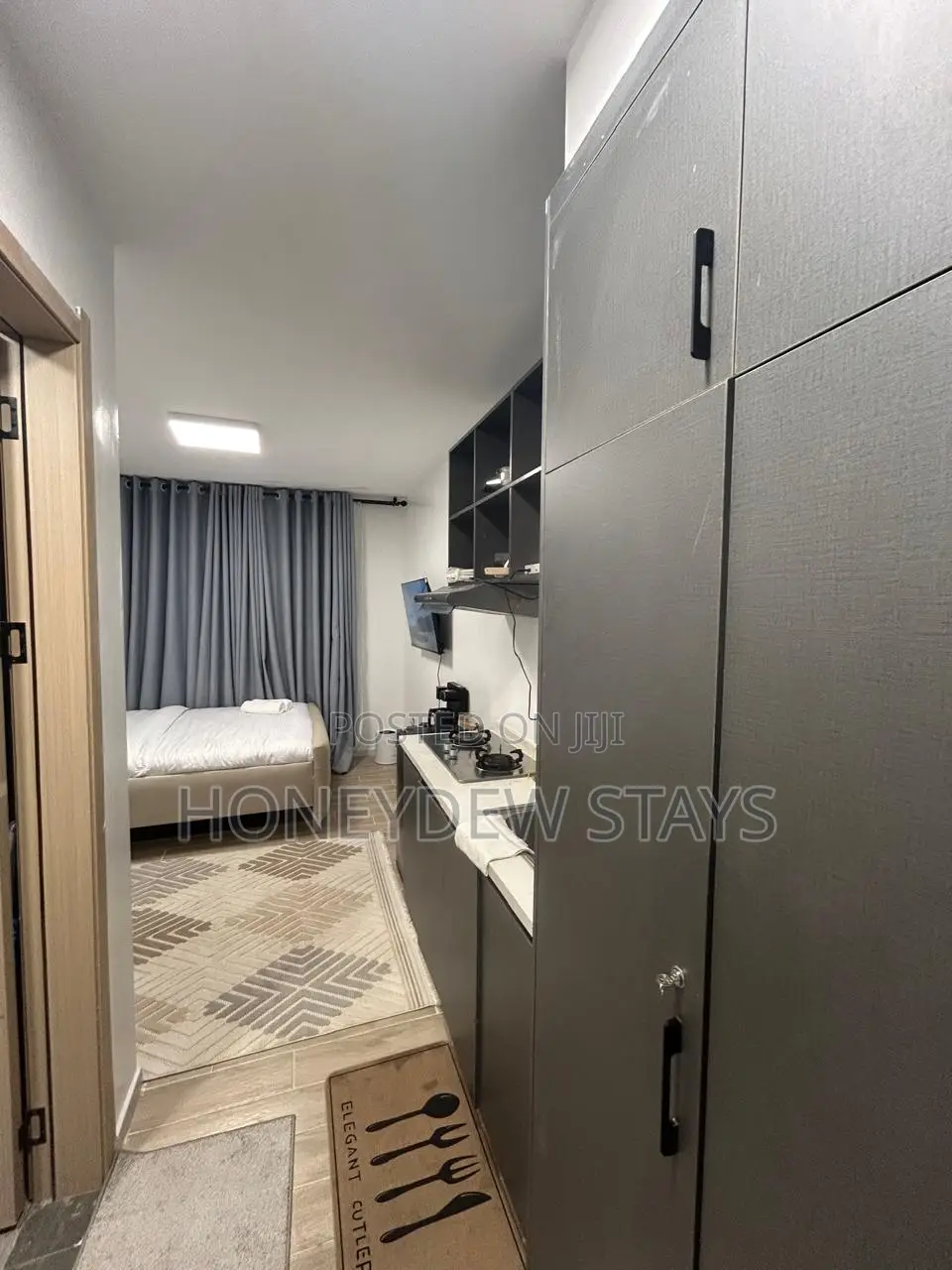 Business Travel Studio-Near Airport and SGR | Wi-Fi & Smart TV
