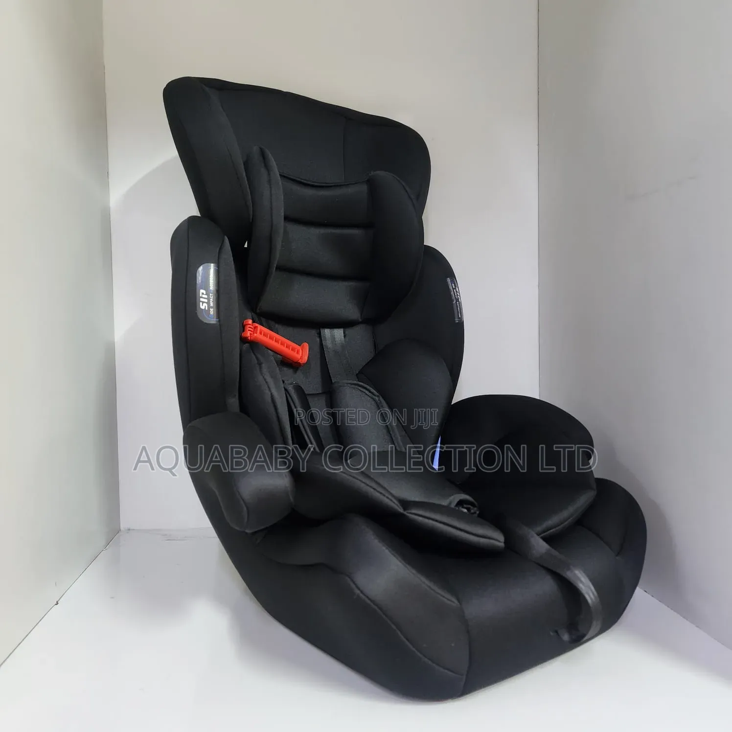 Black Convertible Baby Car Seat With Adjustable Headrest