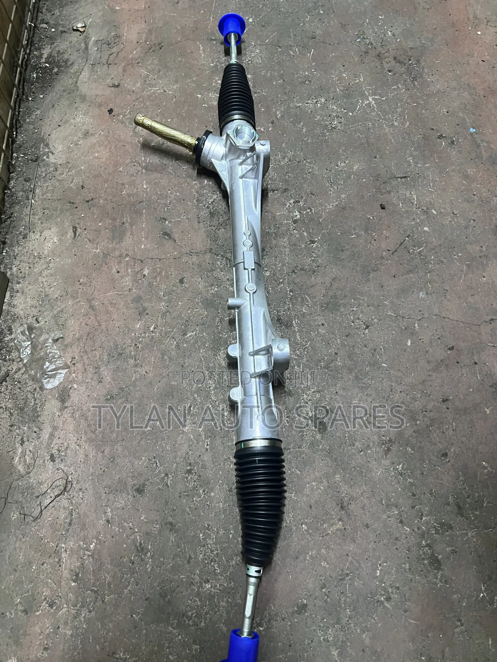 Steering Rack NV200