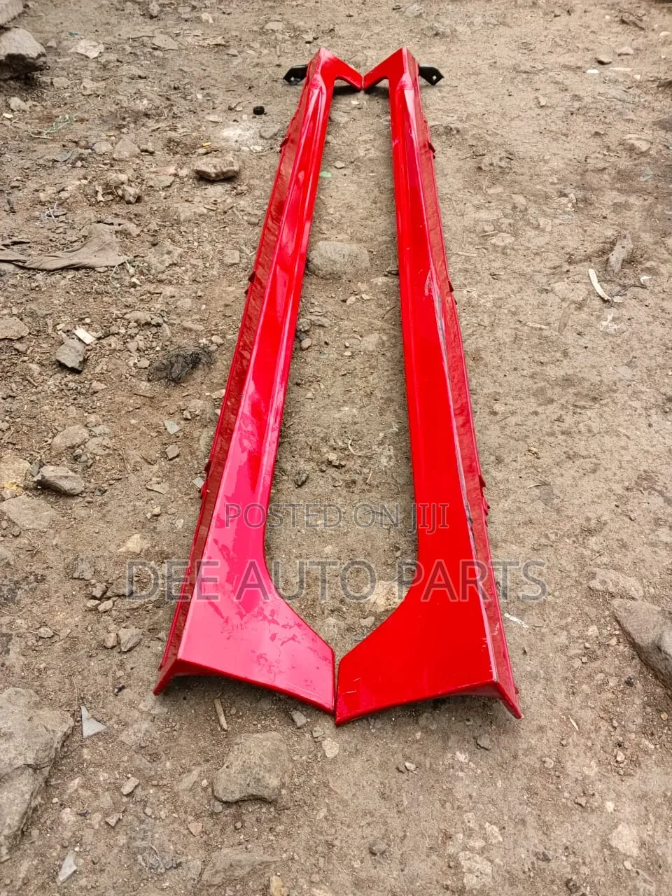 Cars Side Steps/Floor Mats/Mouldings/Stoneguards