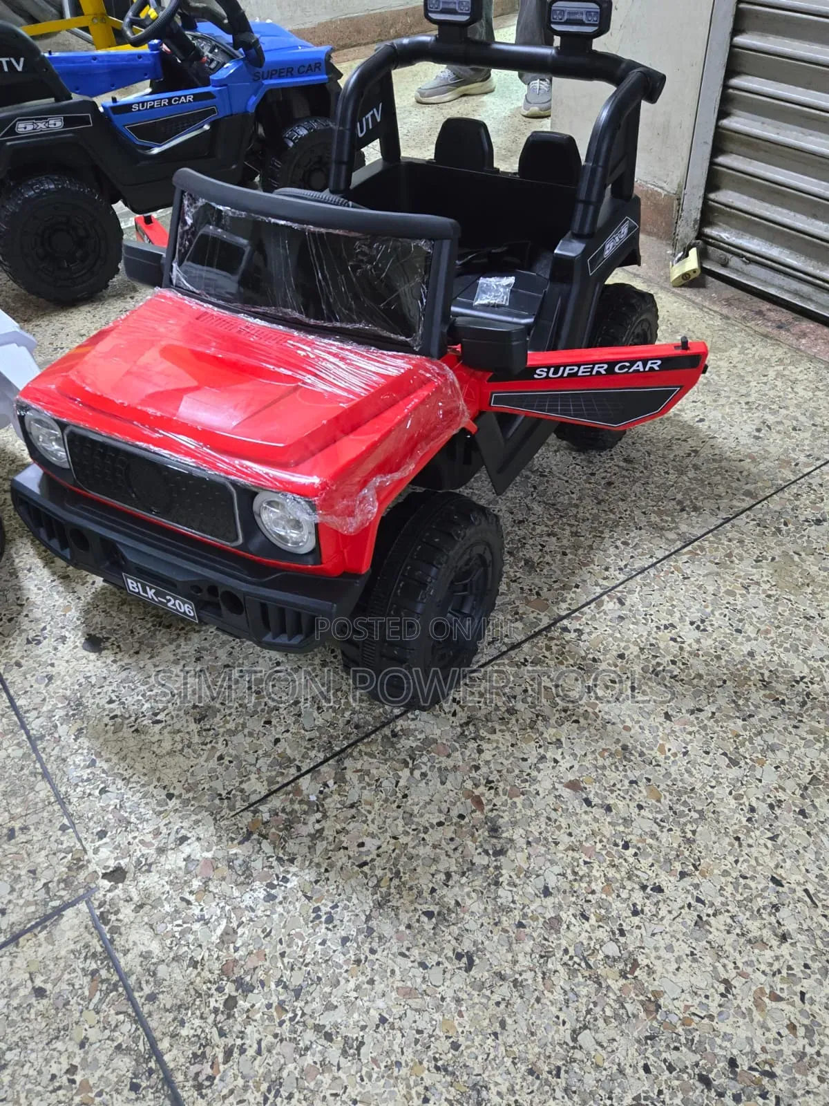 Red Kids Electric Ride-on Jeep / Super Car (Model BLK-206).