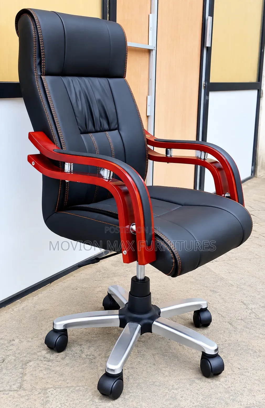 Executive High-Back Office Chair With Red Wooden Armrests