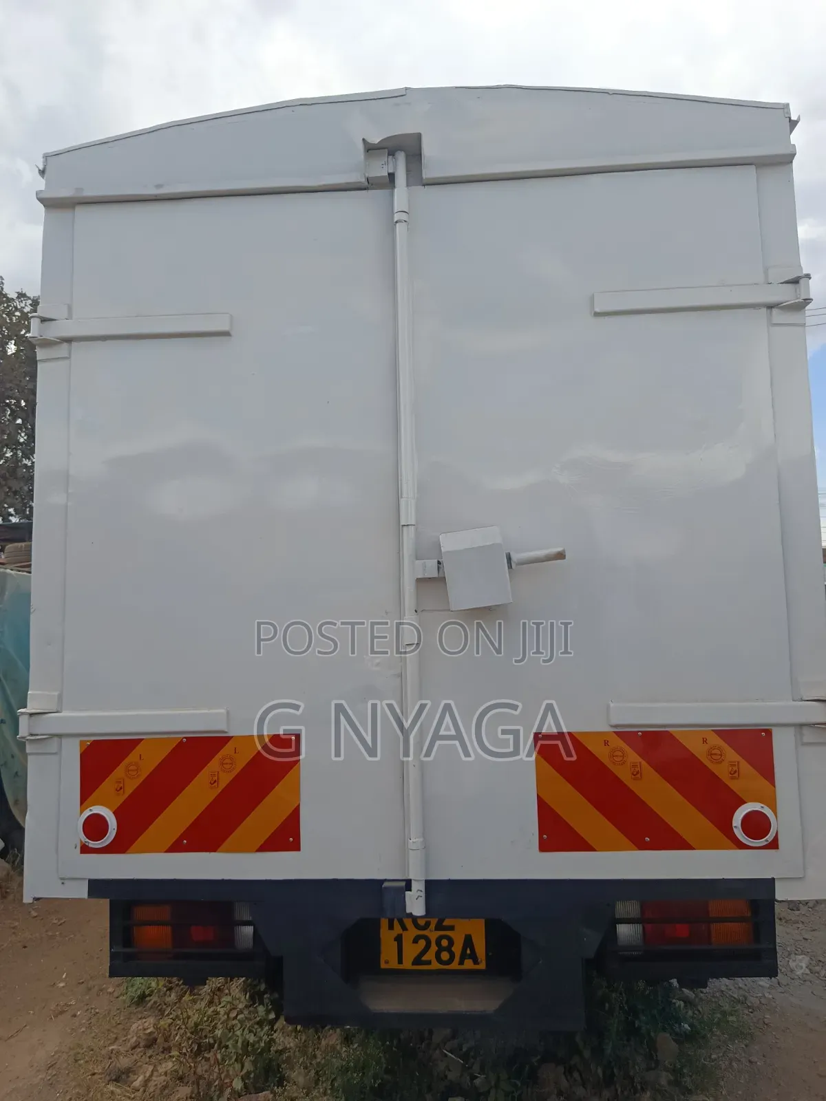 Hyundai Hd 72 Same as Canter Hd