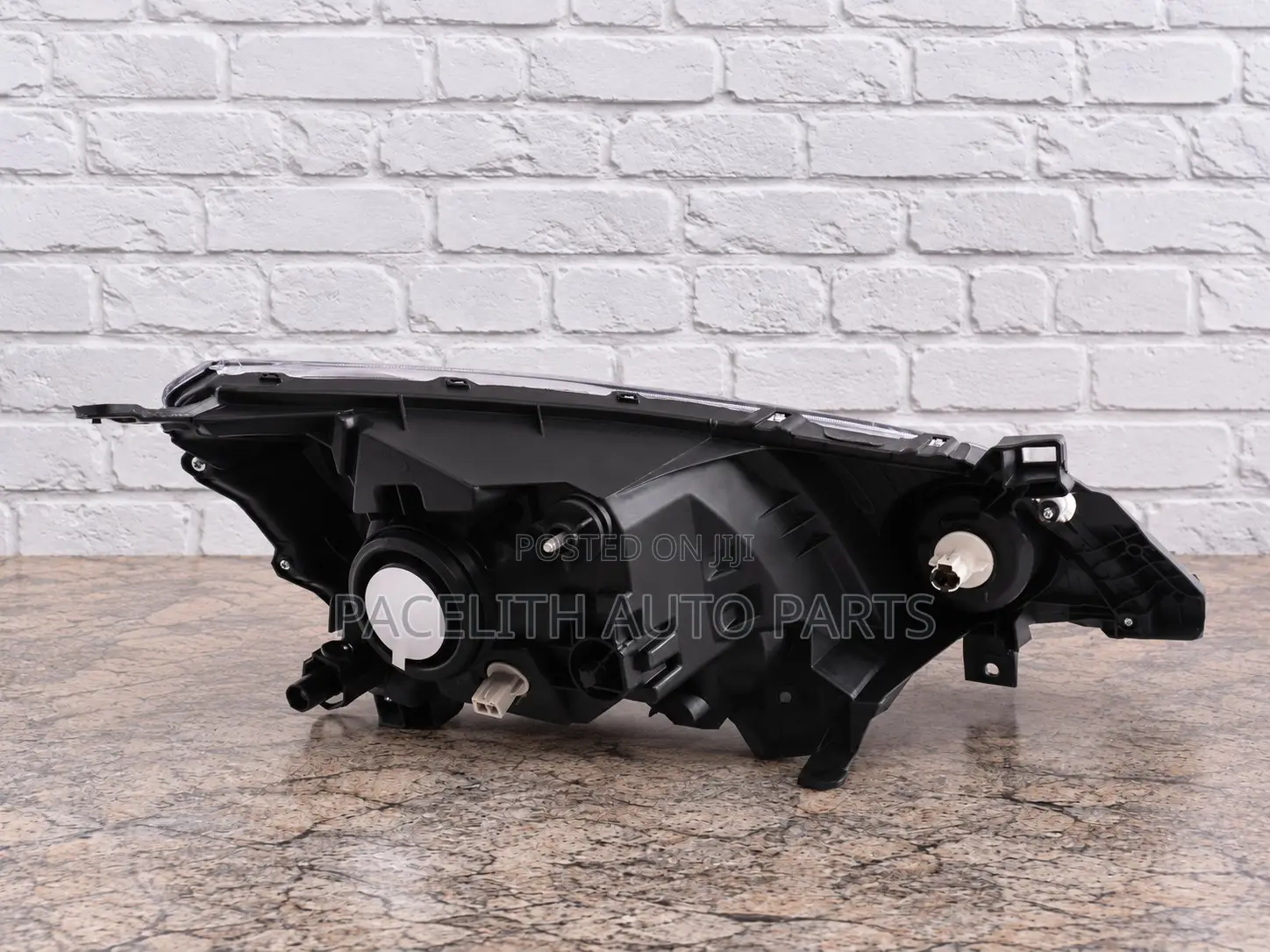 Depo Head Lamp / Light Nissan NV200 Vanette 2010