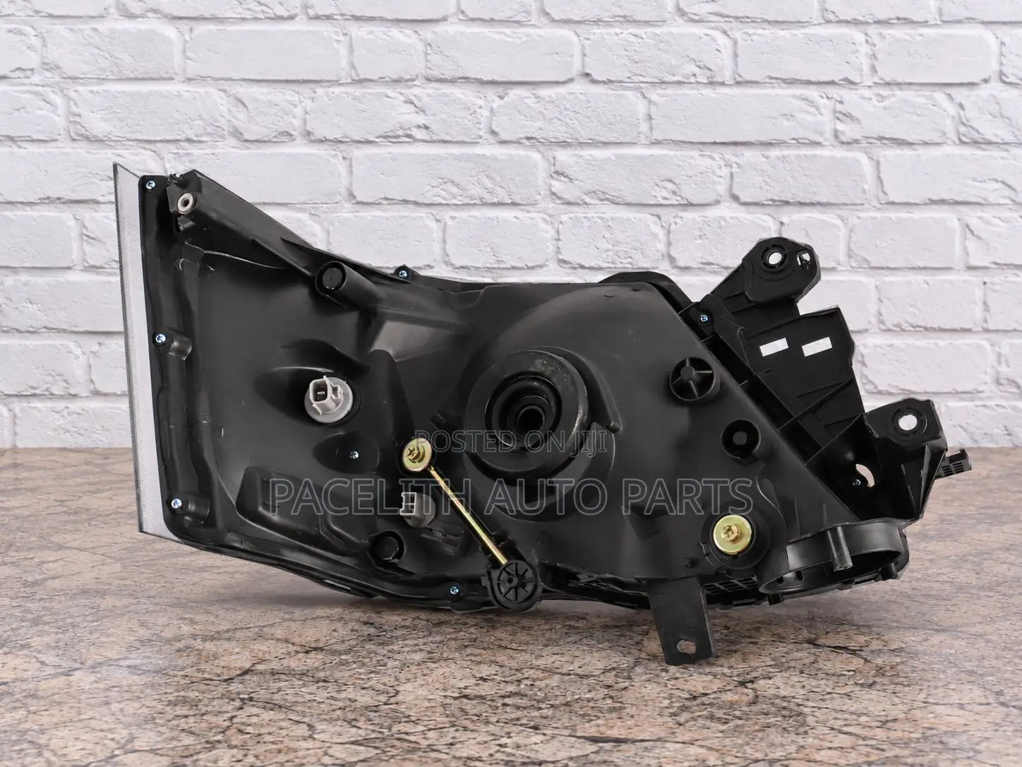 Casp Head Lamp / Light Nissan Urvan NV350 E26 E27 2013/2014/2015