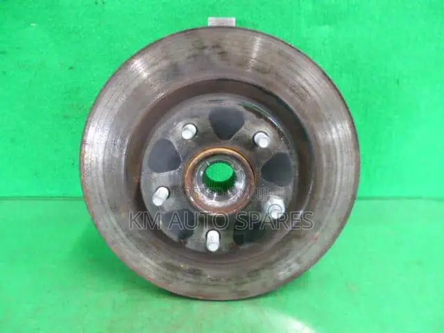 Nissan Teana Hub.