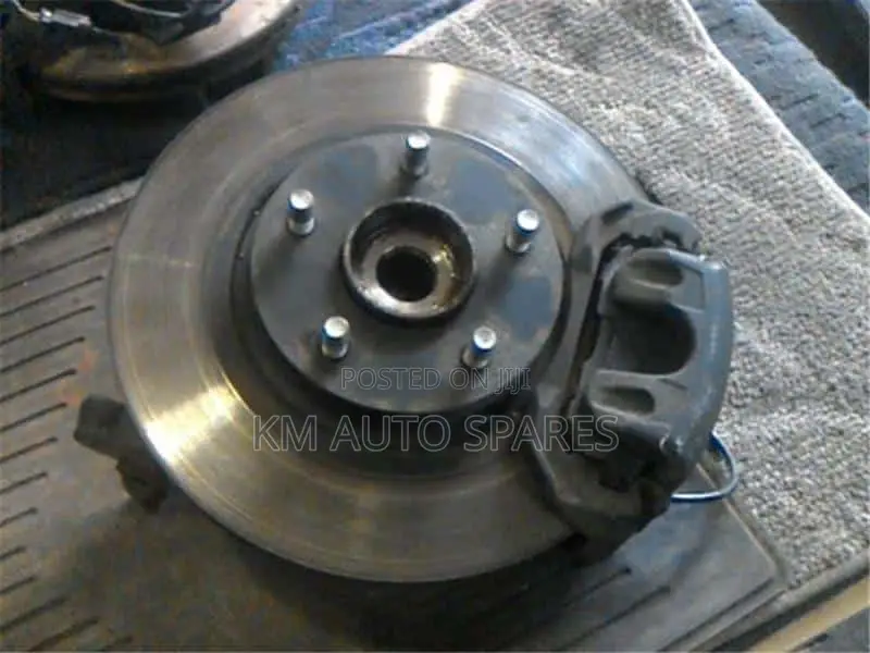 Nissan Teana Hub.