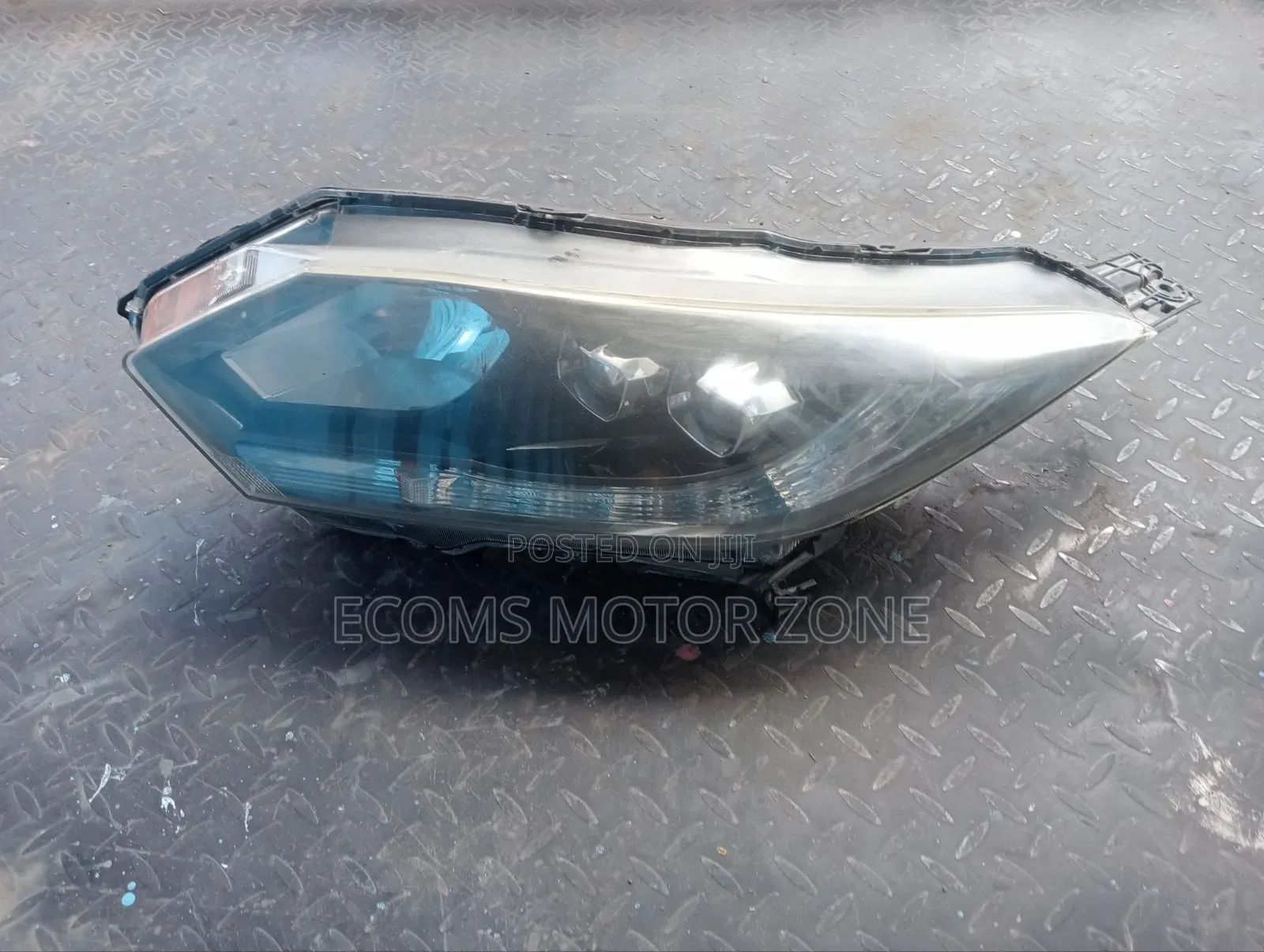 Honda Vezel 2015 Headlight