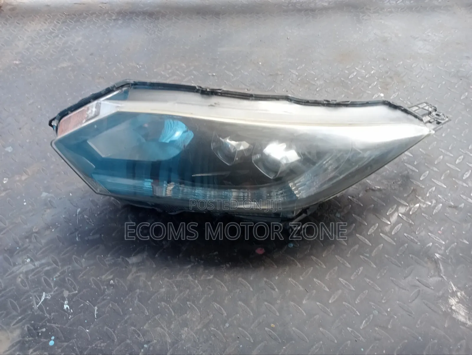 Honda Vezel 2015 Headlight