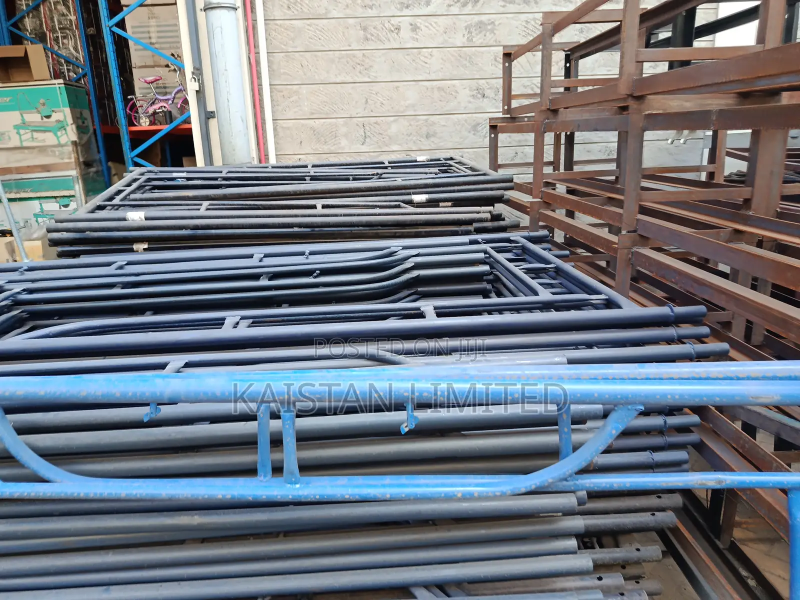 2M Construction Scaffolding Ladder/Set