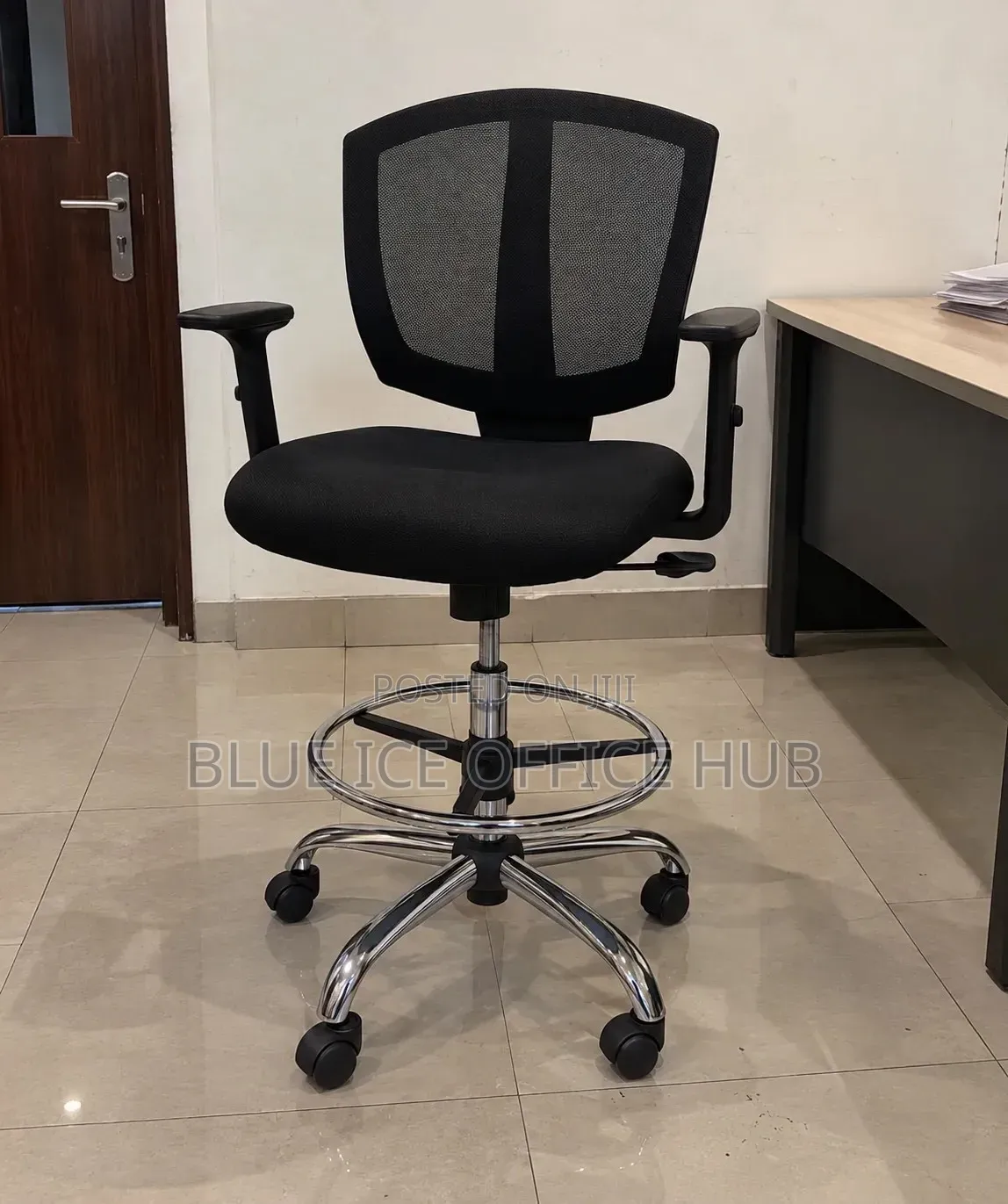 Black Mesh Drafting Chair With Footrest – Adjustable Office Chair