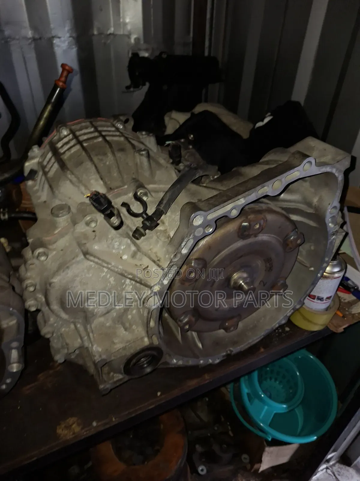 Isis 2AZ Gearbox 2wd