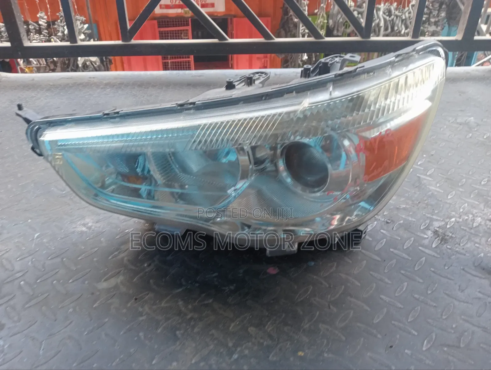 Mitsubishi RVR 2013 Headlight