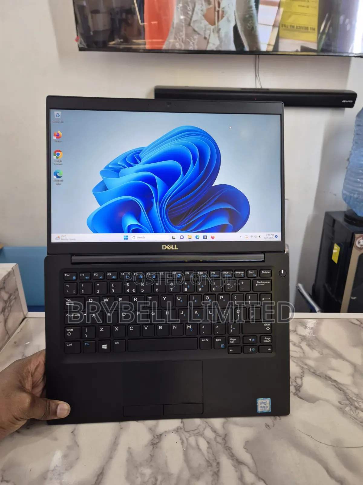 New Laptop Dell Latitude 7390 8GB Intel Core i5 SSD 256GB