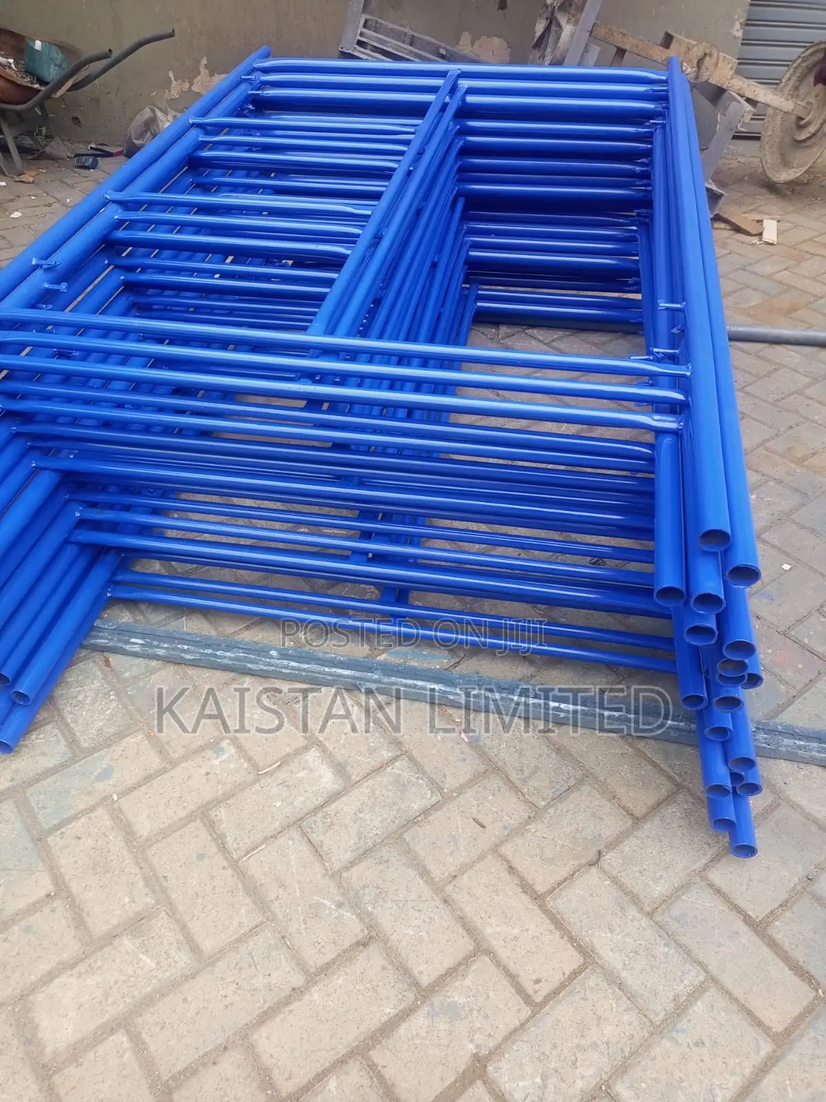 Scaffolding Ladders / Construction Set 2 M {H Frame}