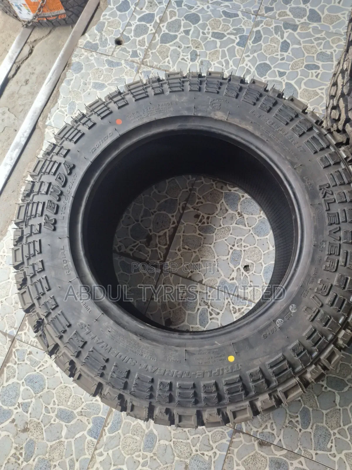 Lt265/65r17 Kenda Klever R/T 10pr Tire