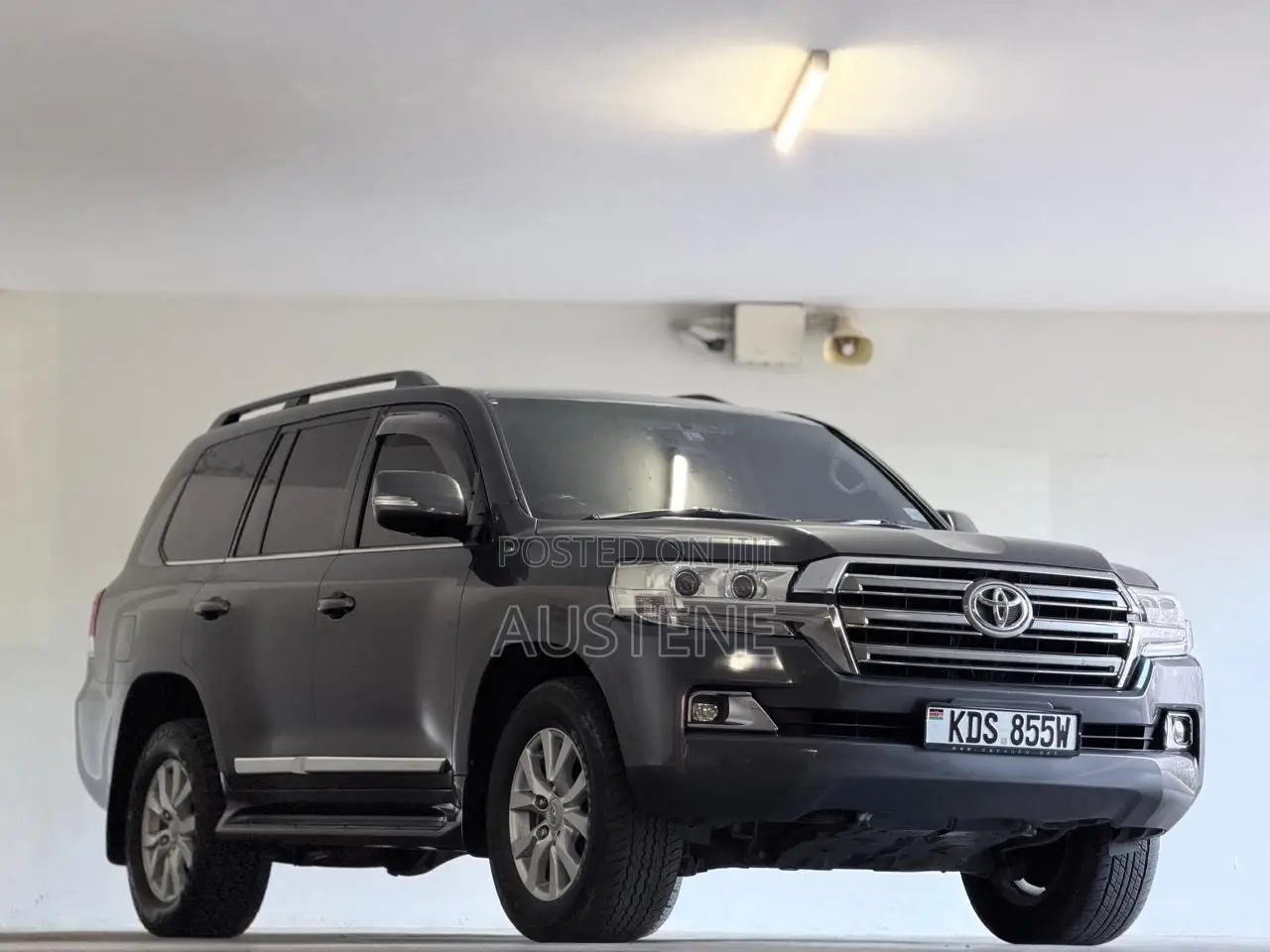 Toyota Land Cruiser 4.5 V8 VXR 2018 Gray