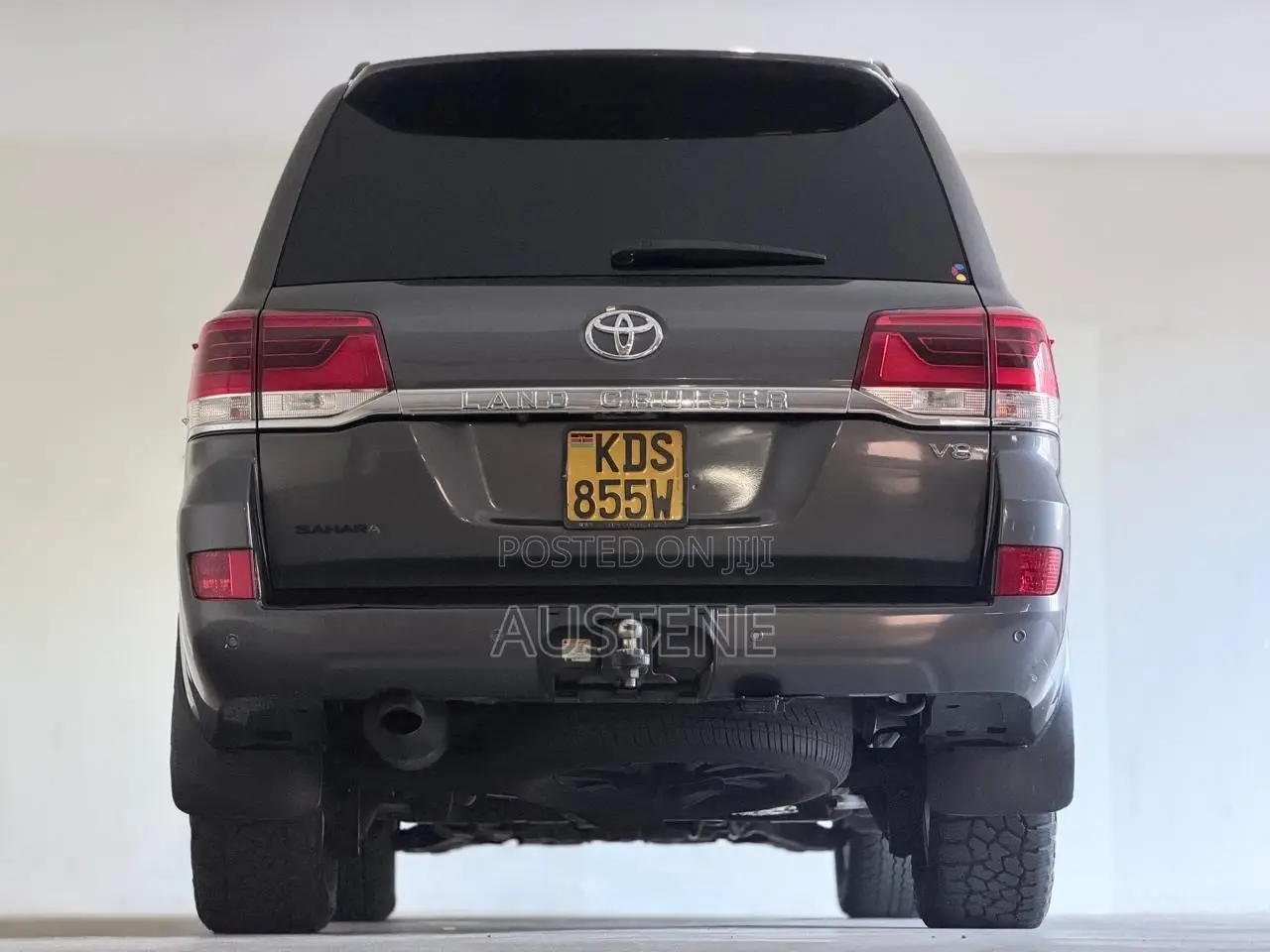 Toyota Land Cruiser 4.5 V8 VXR 2018 Gray