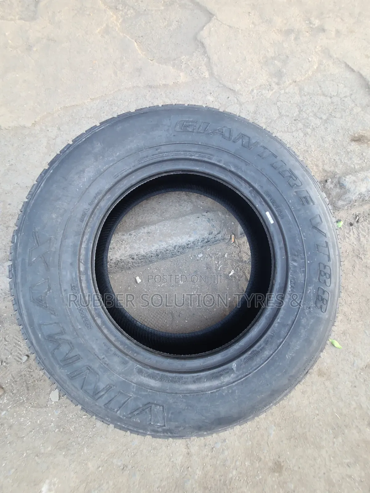 265 /65 R17 Vinmax Tyres 112t Giantire Vt88