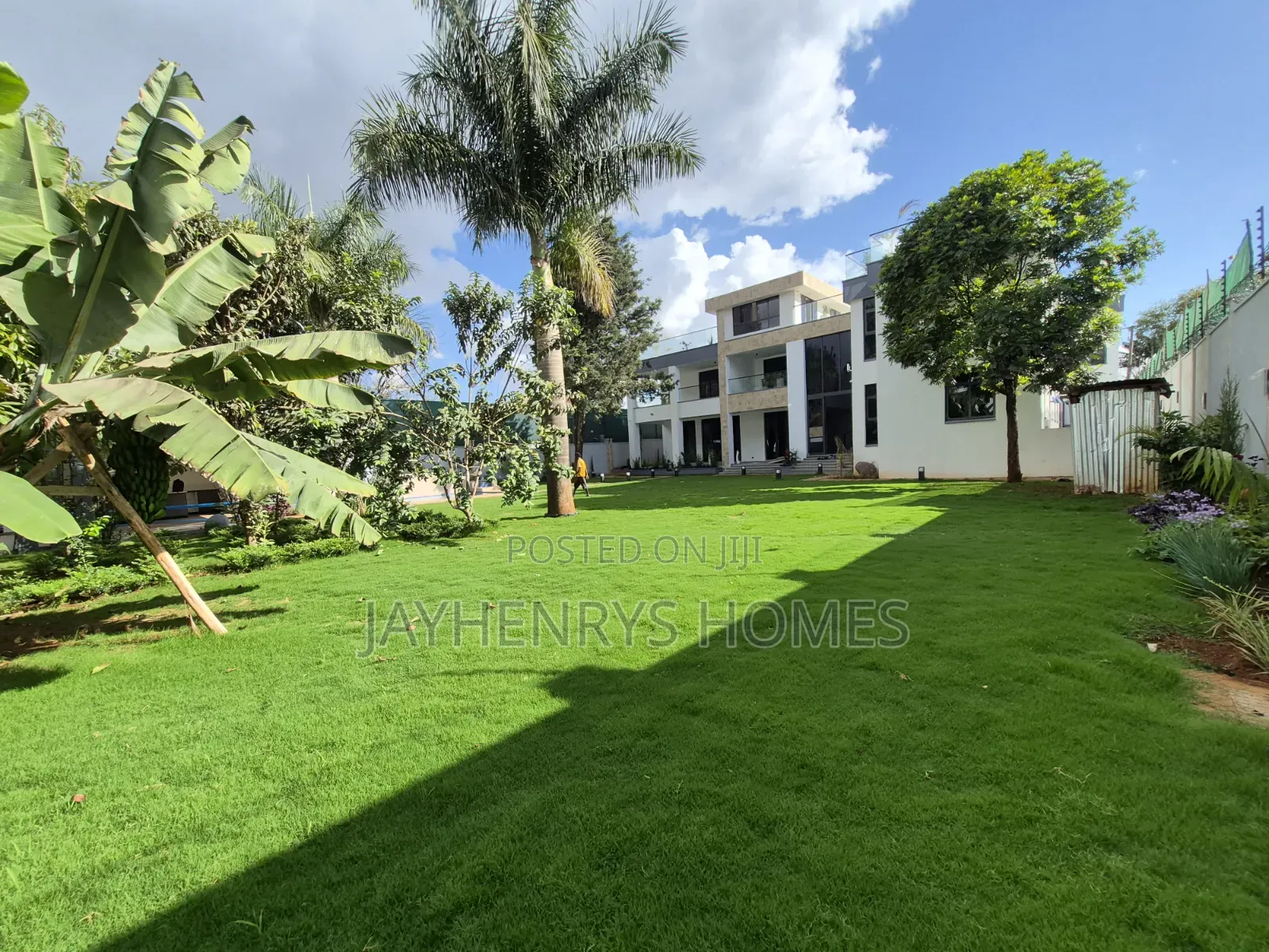 5bdrm Mansion in Runda for sale