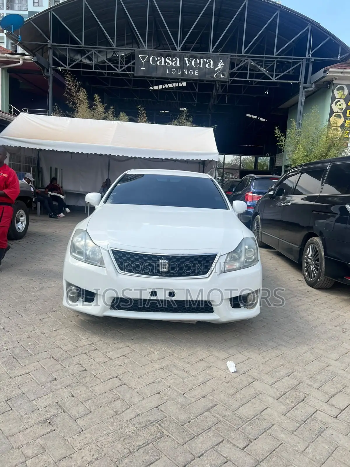 Toyota Crown 2012 White