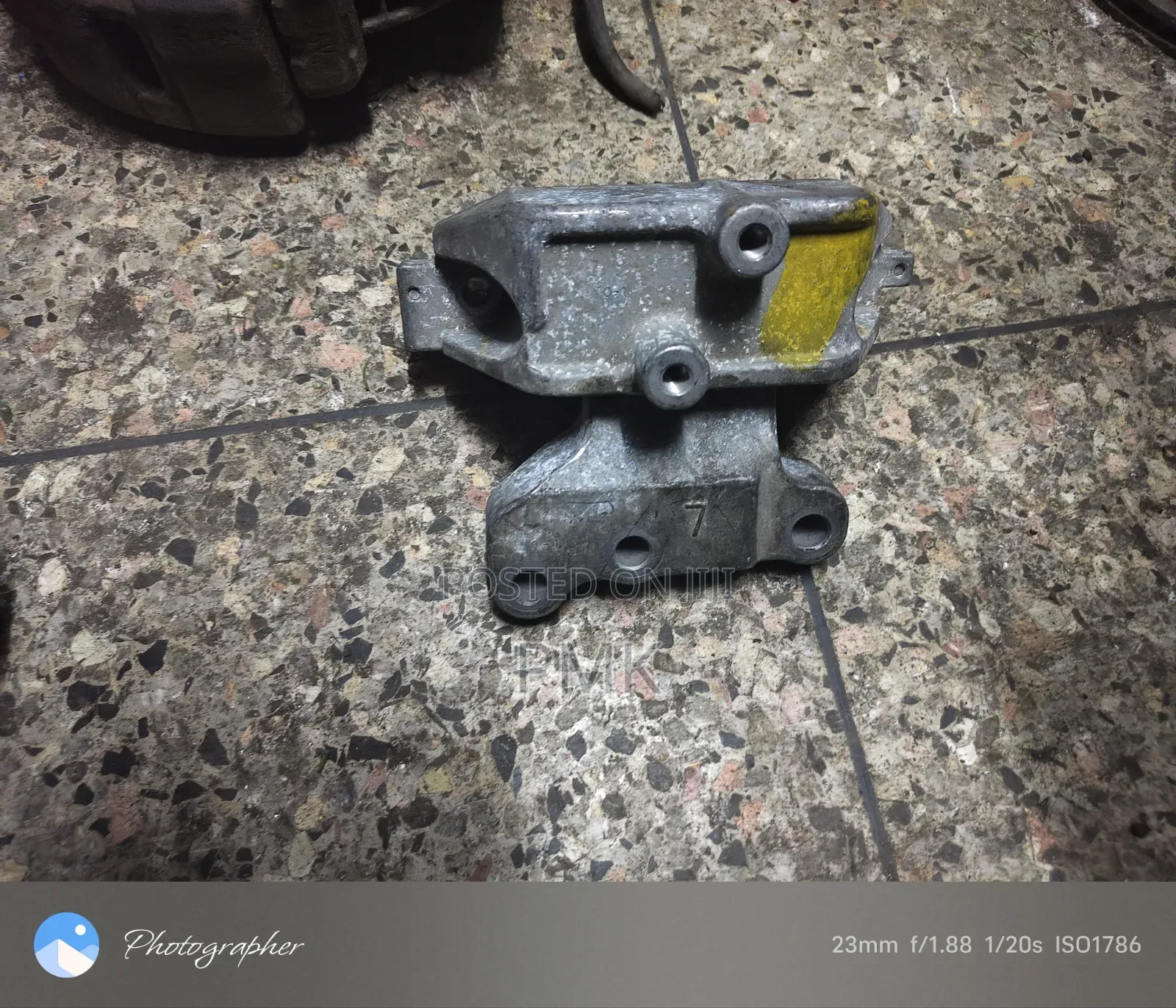 Outlander Gearbox Box Mountain
