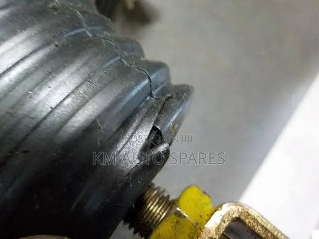 Nissan Wingroad Brake Booster Master Cylinder.