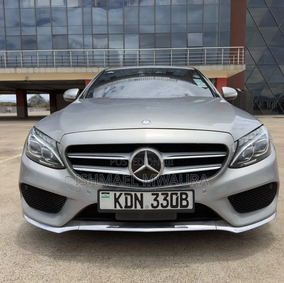 Mercedes-Benz C200 2014 Silver