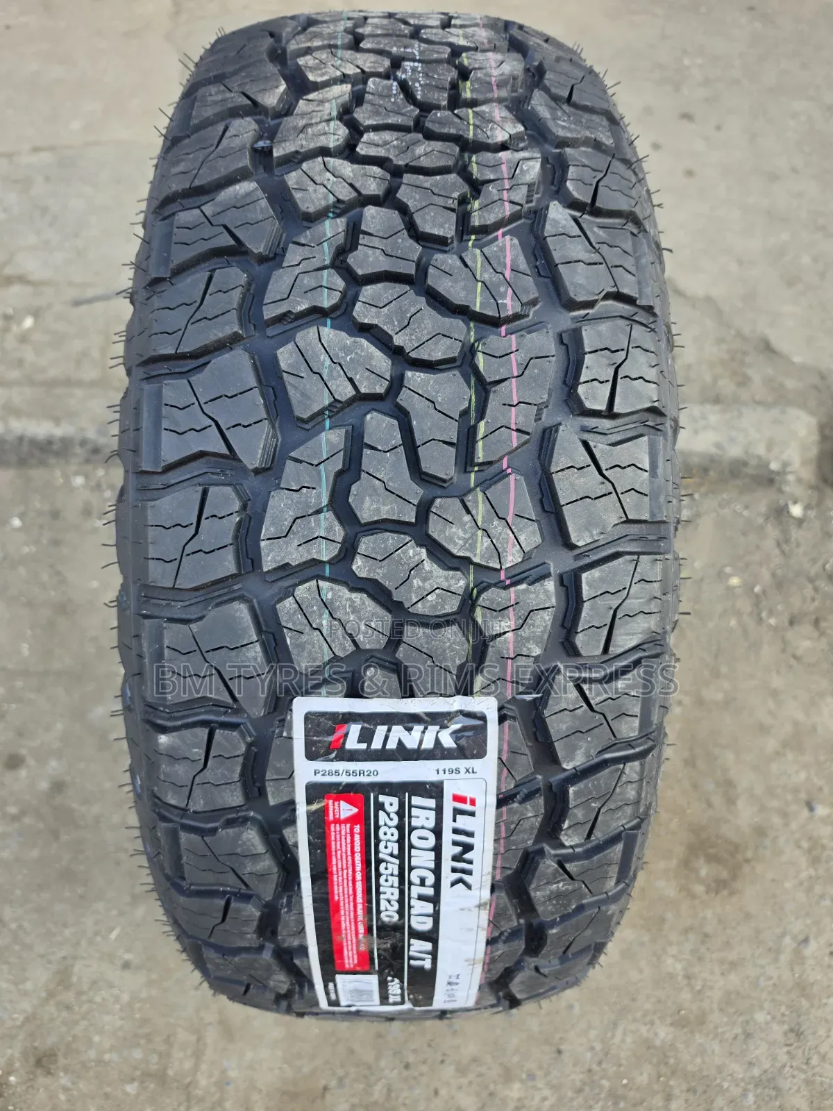 285 /55 R20 Ilink Tires (All Terrain)