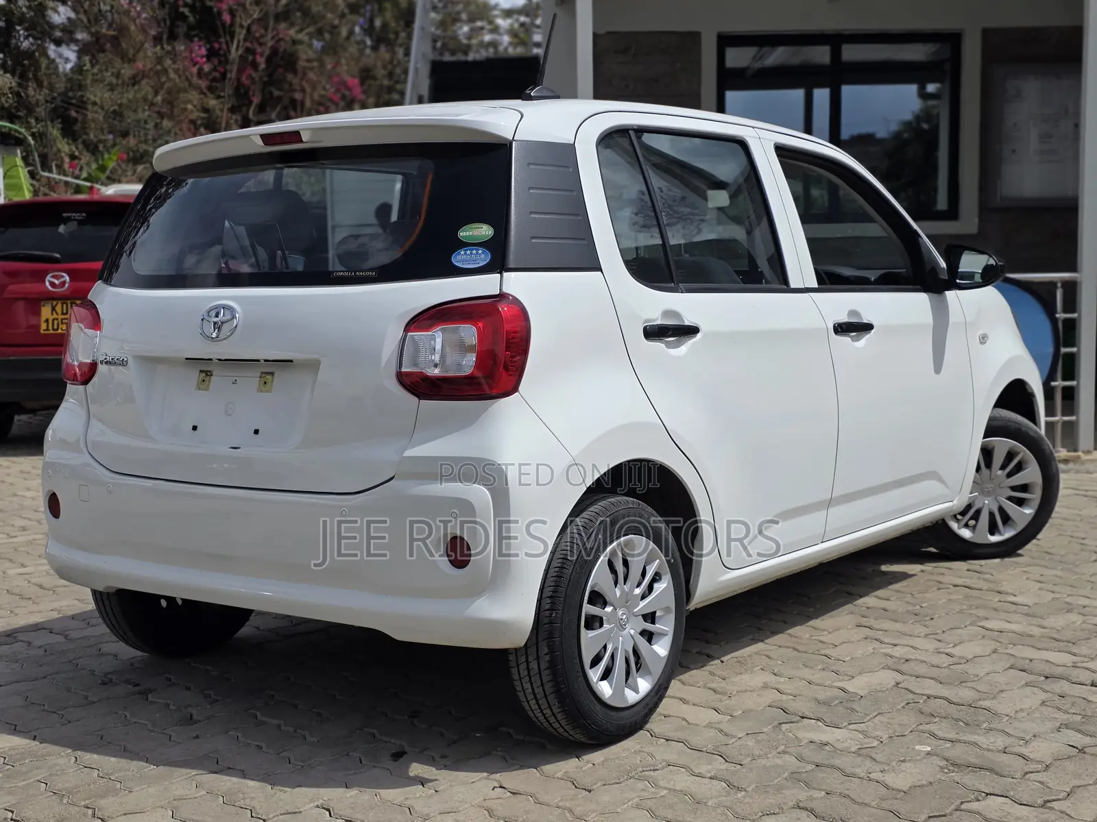 Toyota Passo 1.0 AWD 2019 White