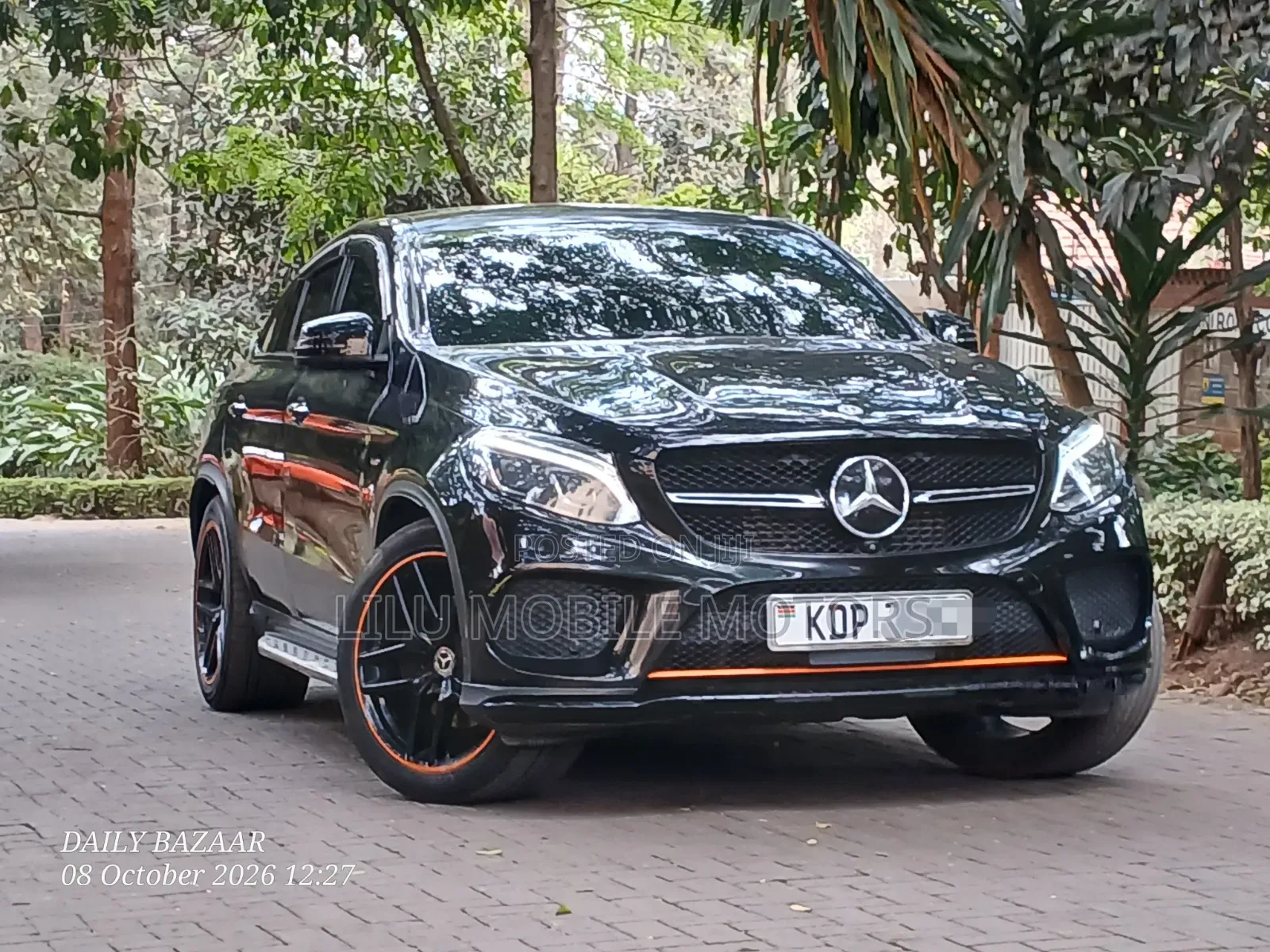 Mercedes-Benz 350D 2015 Black