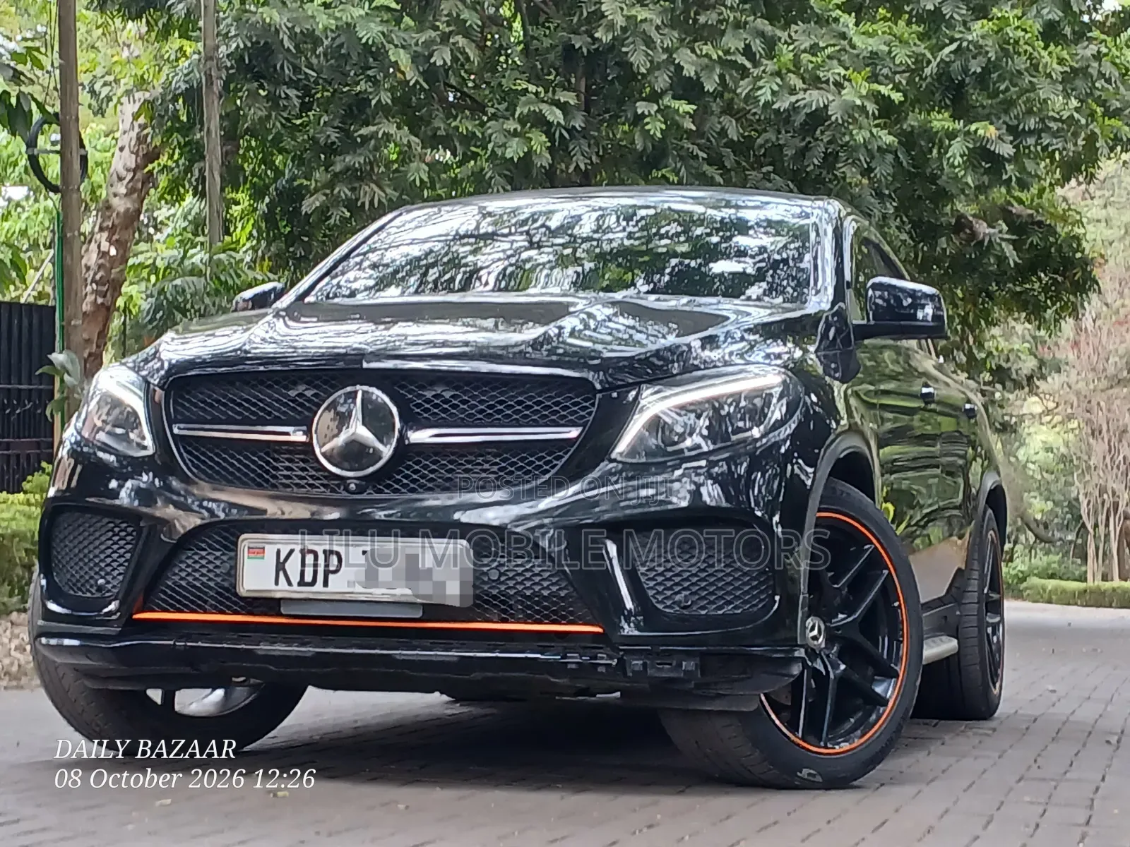 Mercedes-Benz 350D 2015 Black