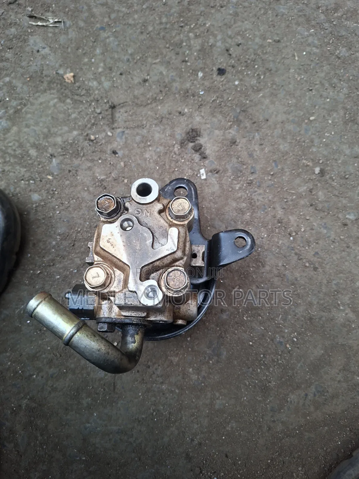 Nissan Nv350 YD25 Power Steering Rack