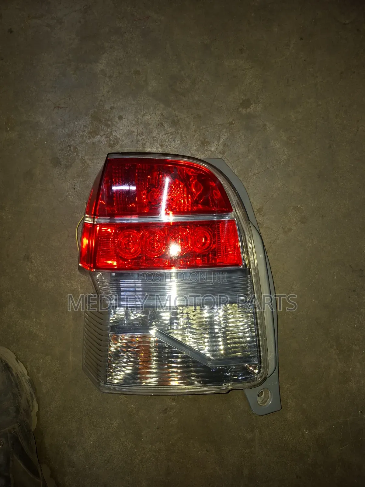 Toyota Spade Taillight