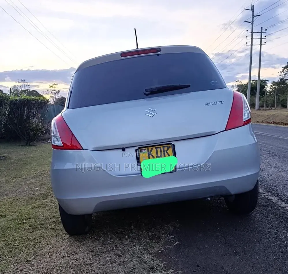 Suzuki Swift 2016 Silver