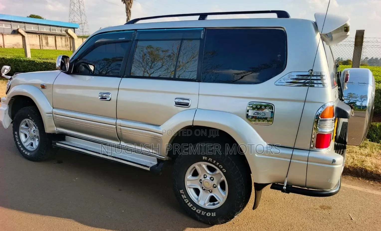Toyota Land Cruiser Prado 2000 Silver