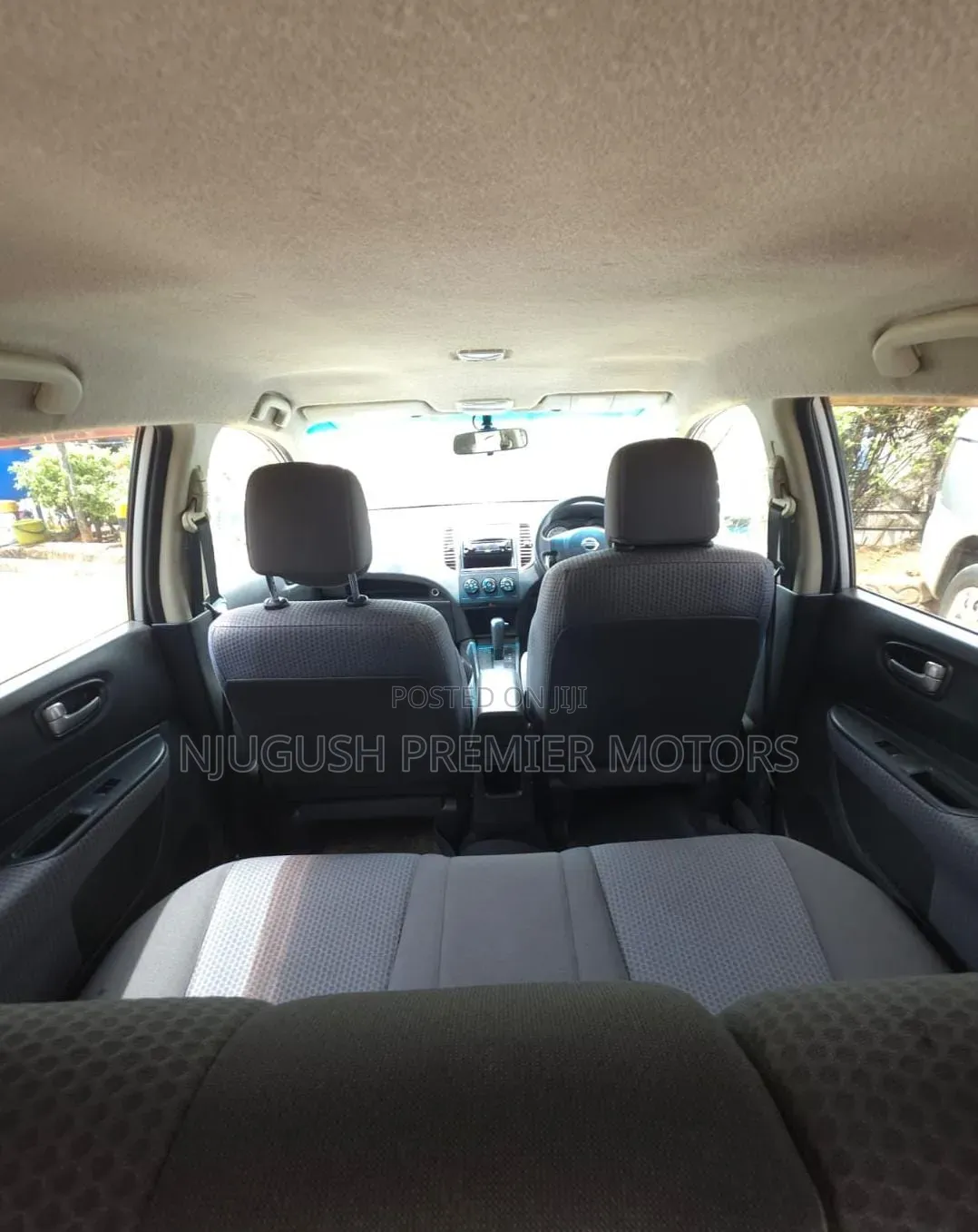 Nissan Wingroad 2009 Silver