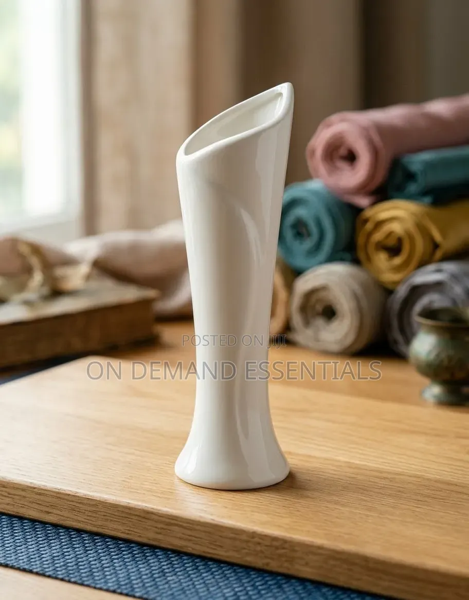 Ceramic Leaf Vase