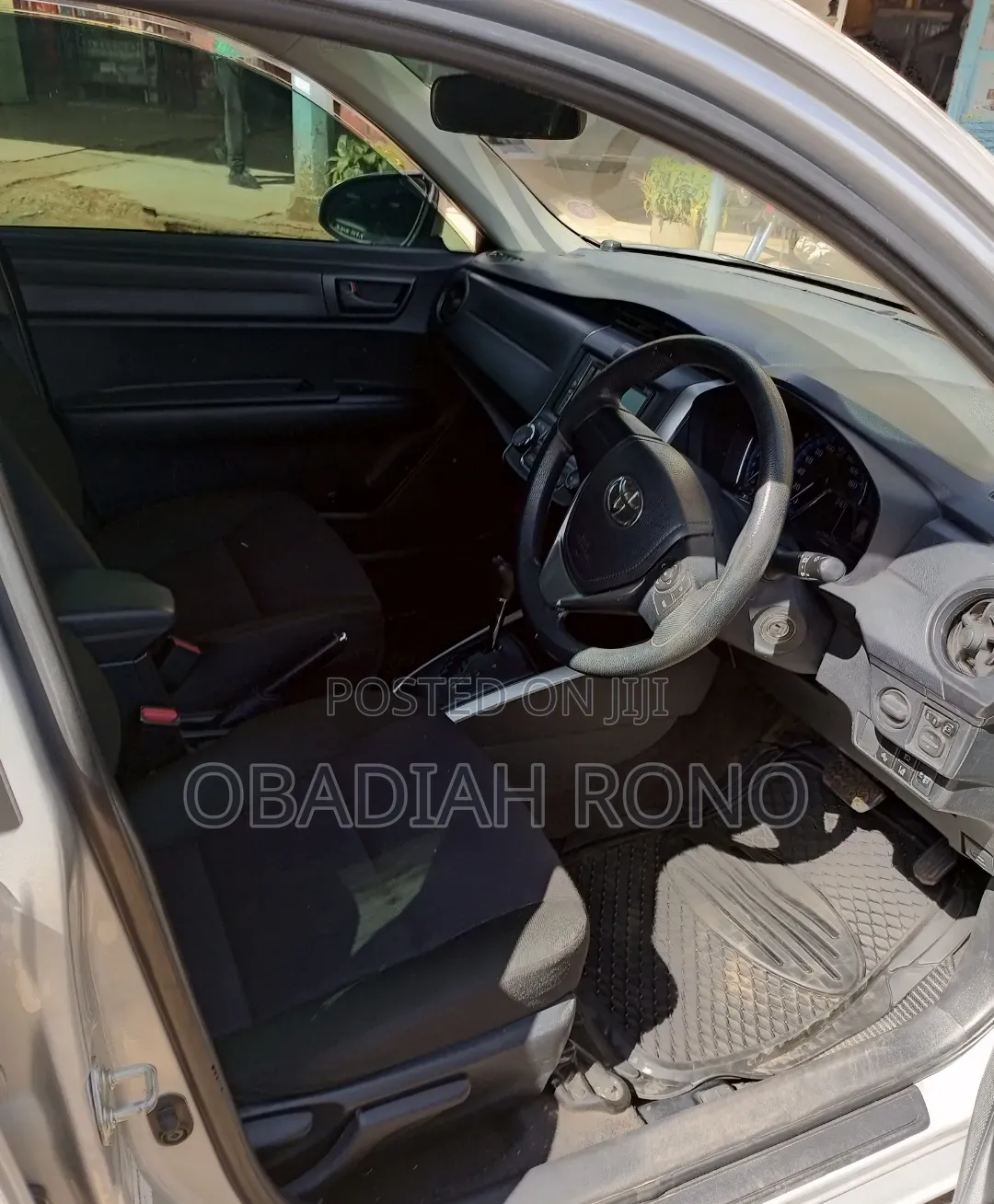 Toyota Corolla Fielder 2016 Silver