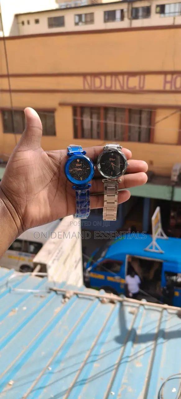 Dior Hand Wrist Watches