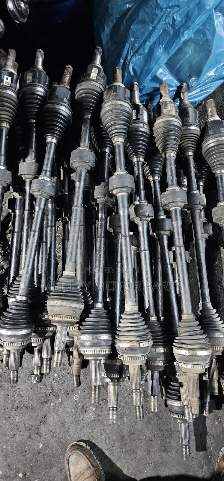 Toyota Axio 2ZR Driveshafts