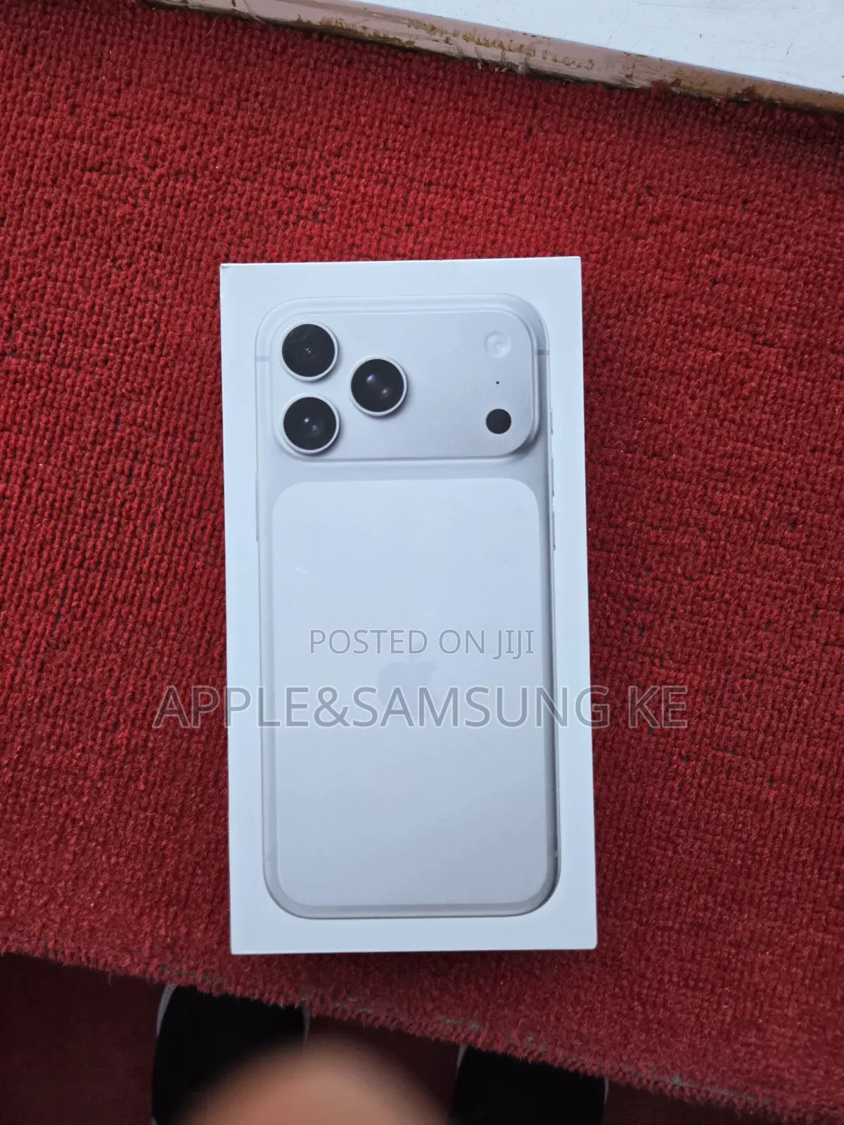 New Apple iPhone 18 Pro Max 256 GB White