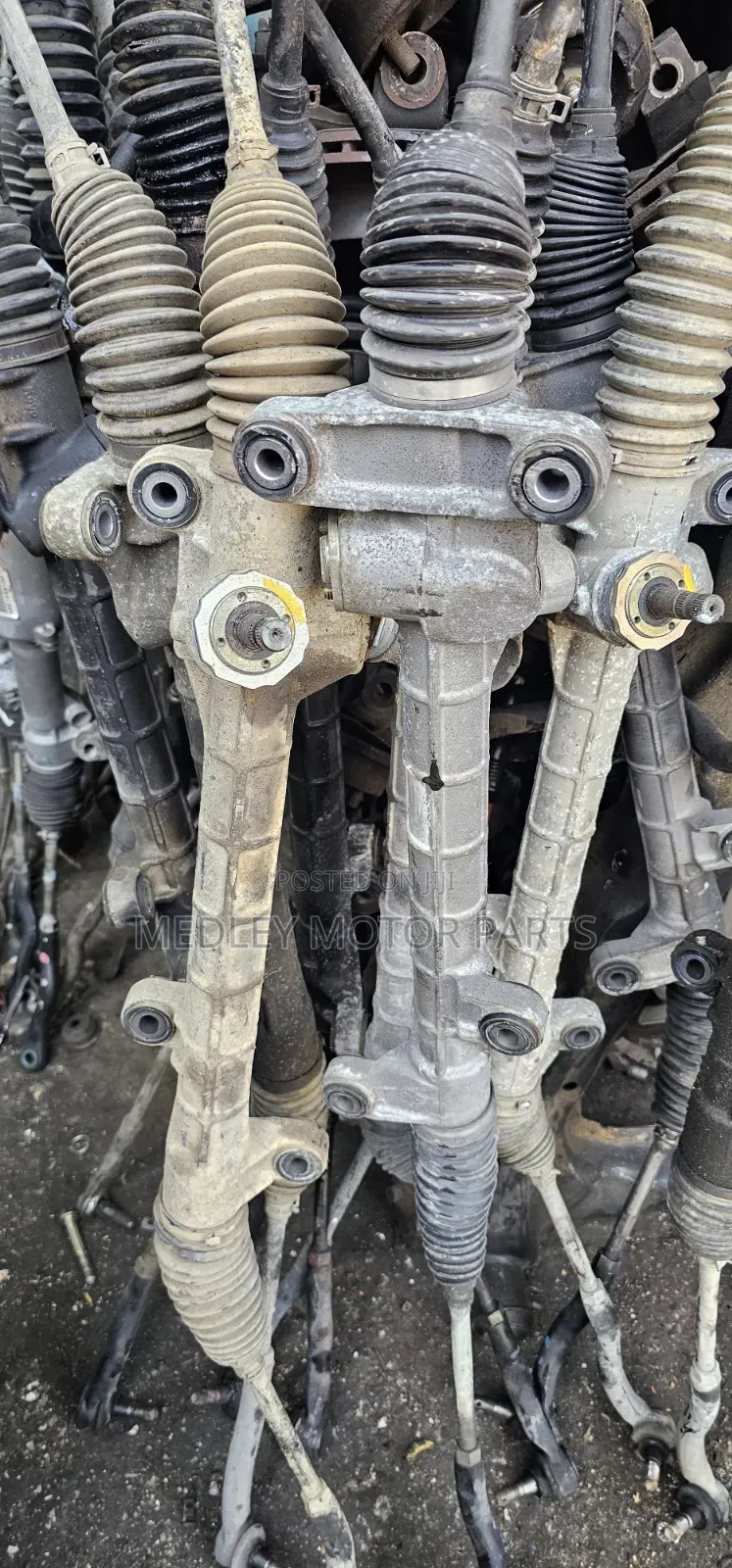 Toyota NZE /Allex 17bolt Steering Rack
