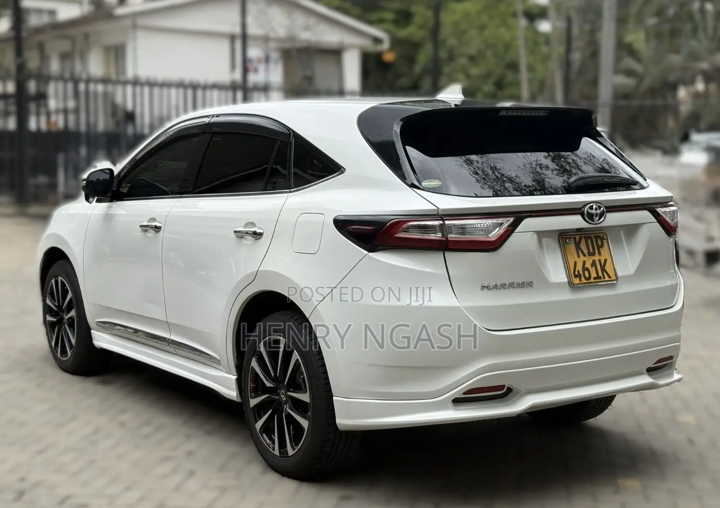 Toyota Harrier 2018 White