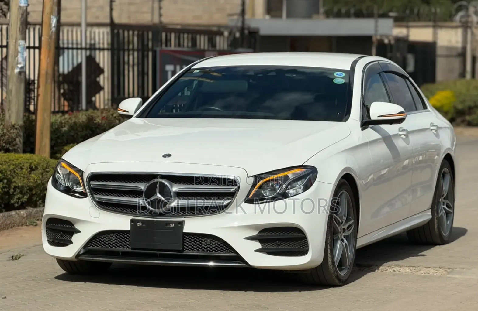 Mercedes-Benz E200 2019 White