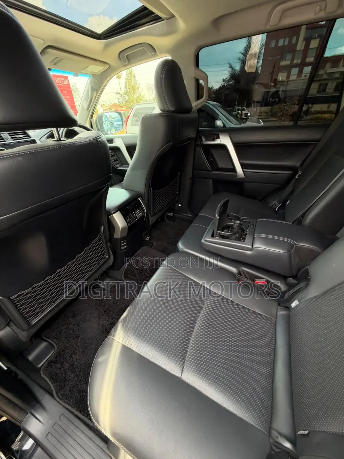 Toyota Land Cruiser Prado 2022 Black