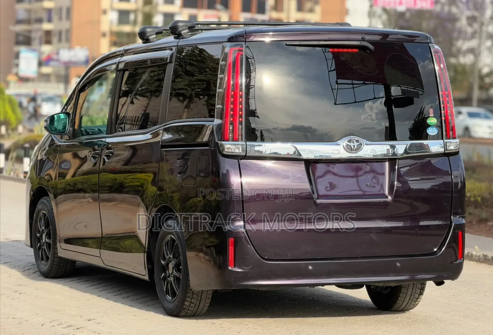 Toyota Noah 2019 Purple