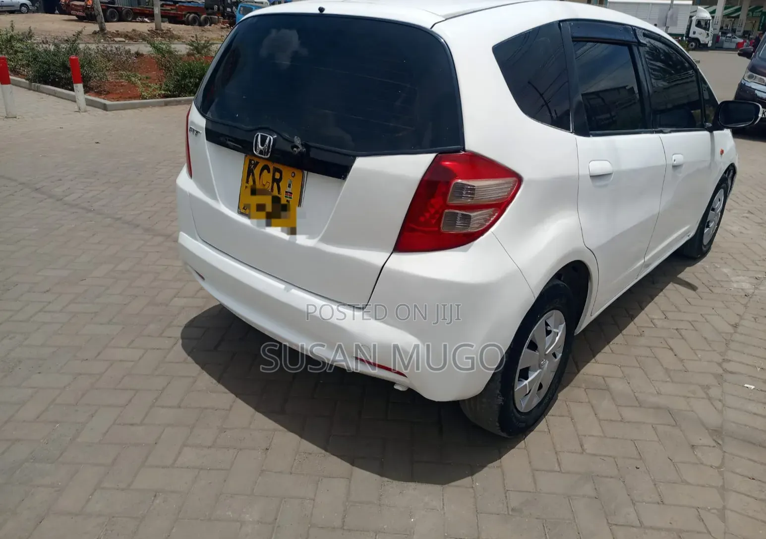 Honda Fit 2010 White