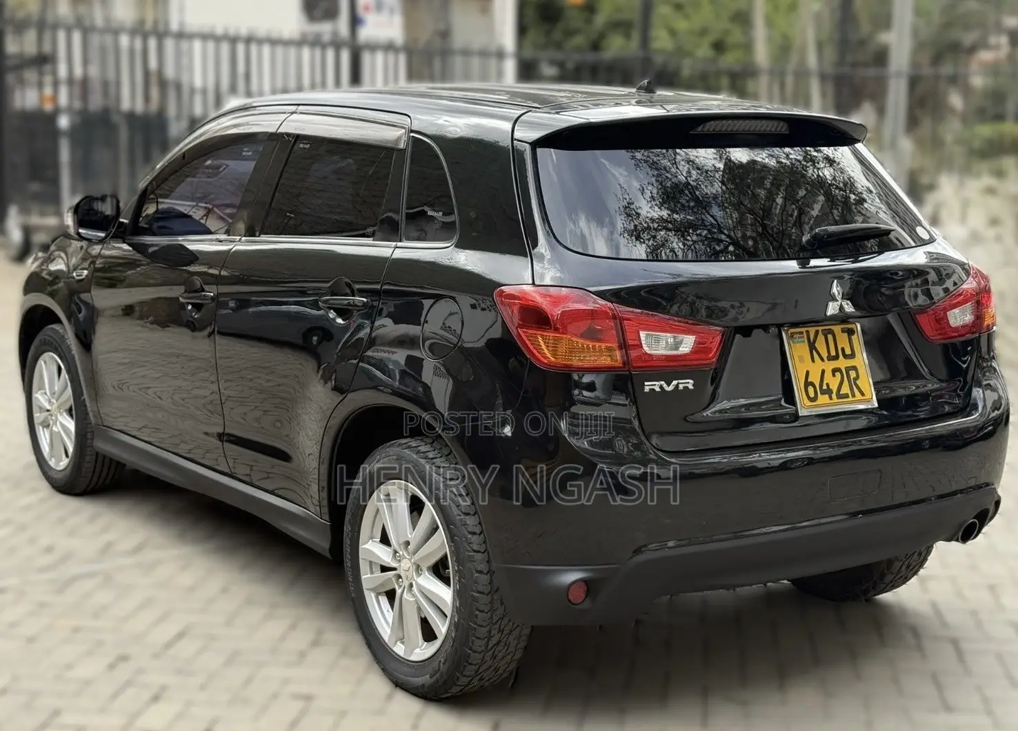 Mitsubishi RVR 2015 Black