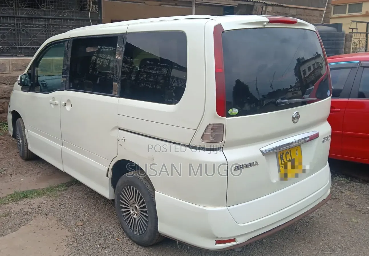 Nissan Serena 2008 Silver